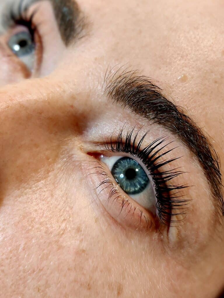 lashes-brows-style-5