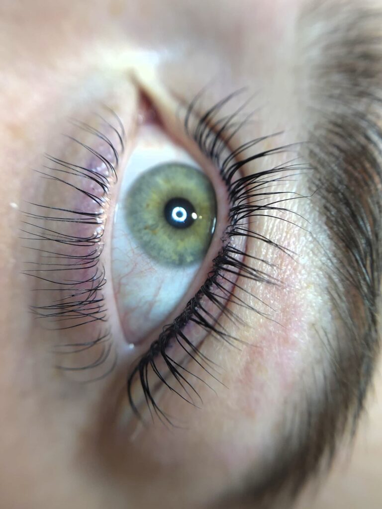 lashes-brows-style-9