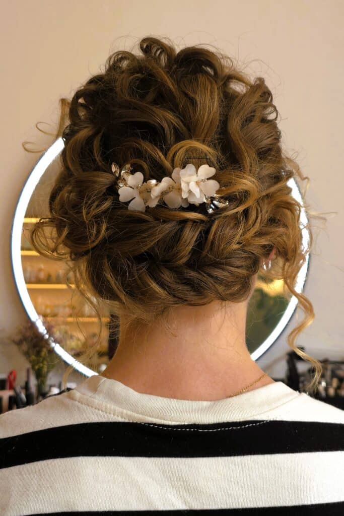 lookbook-christina-fischgraeten-zopf-hochsteckfrisur